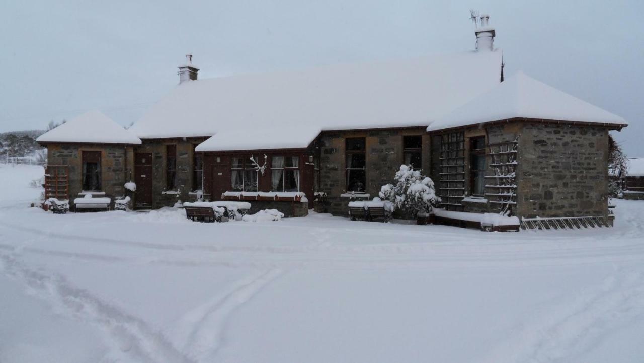 Meadowside Cottages Balavil Exterior photo